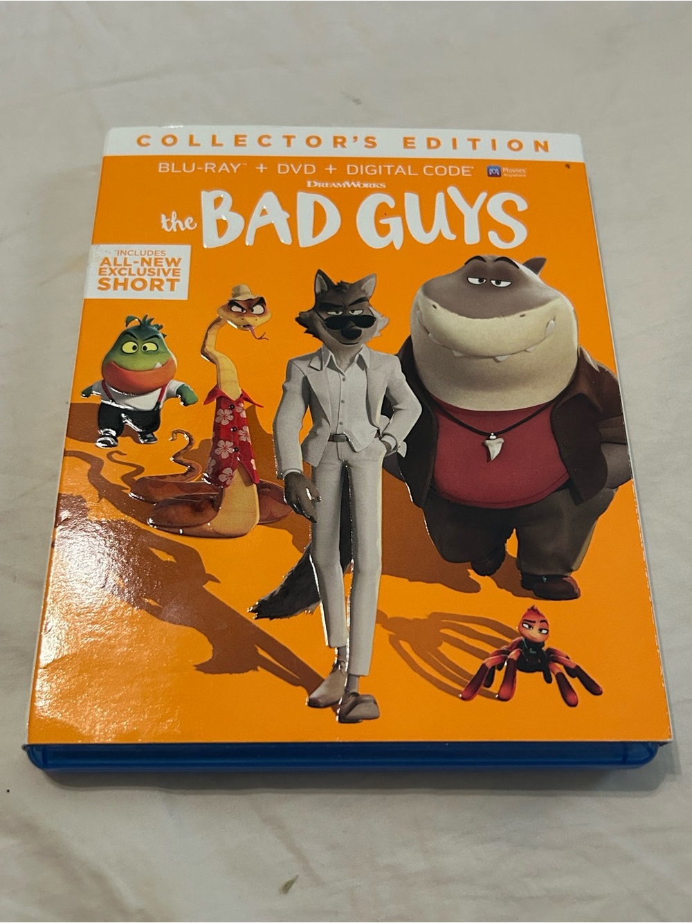 DreamWorks The Bad Guys Collector's Edition Blu-ray + DVD — Orange